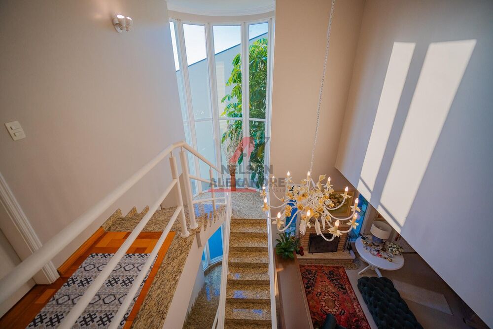 Sobrado, 4 quartos, 420 m² - Foto 8