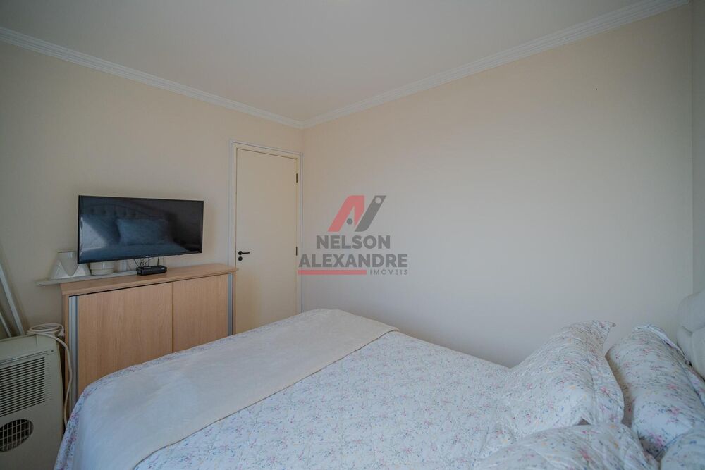 Apartamento à venda com 2 quartos, 48m² - Foto 4