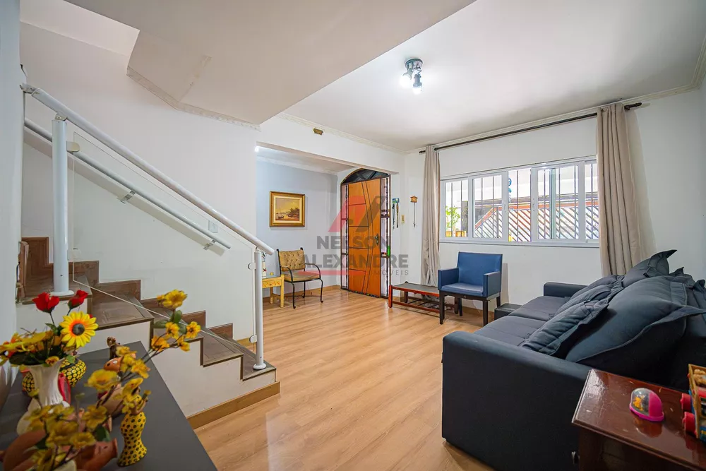 Sobrado, 4 quartos, 242 m² - Foto 4