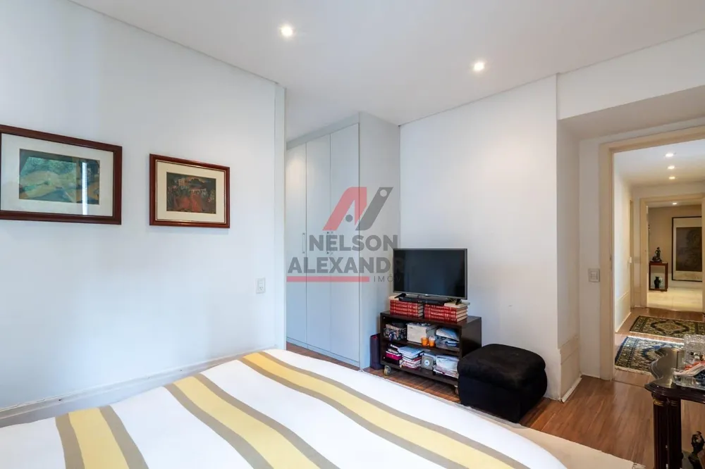 Apartamento, 4 quartos, 200 m² - Foto 12