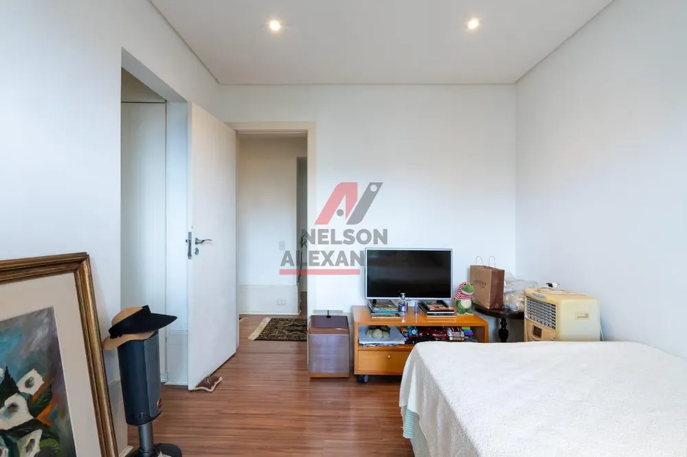 Apartamento, 4 quartos, 200 m² - Foto 14