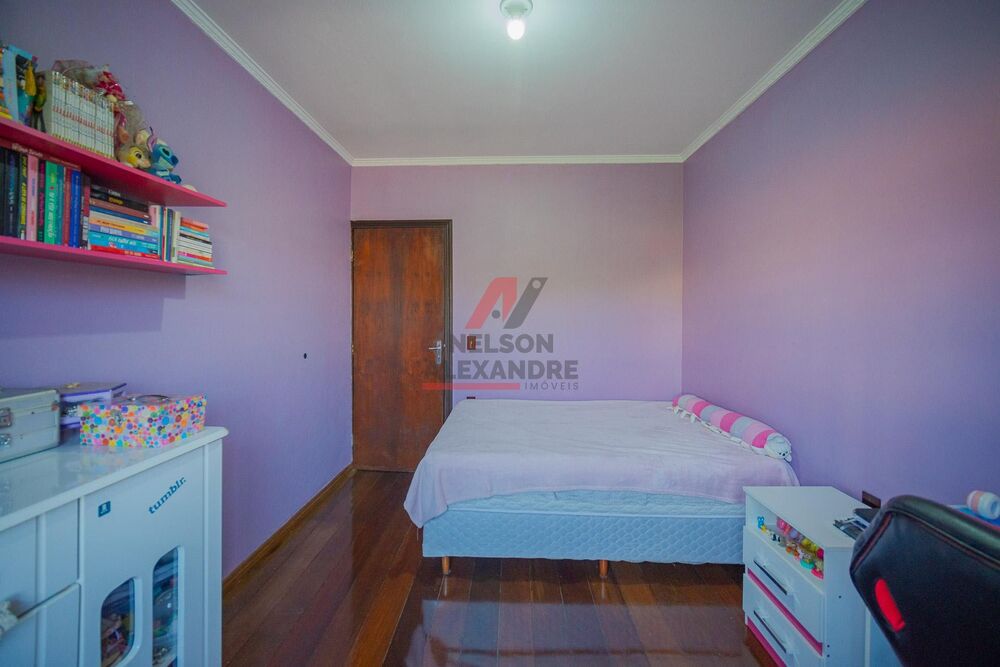 Sobrado, 3 quartos, 214 m² - Foto 4