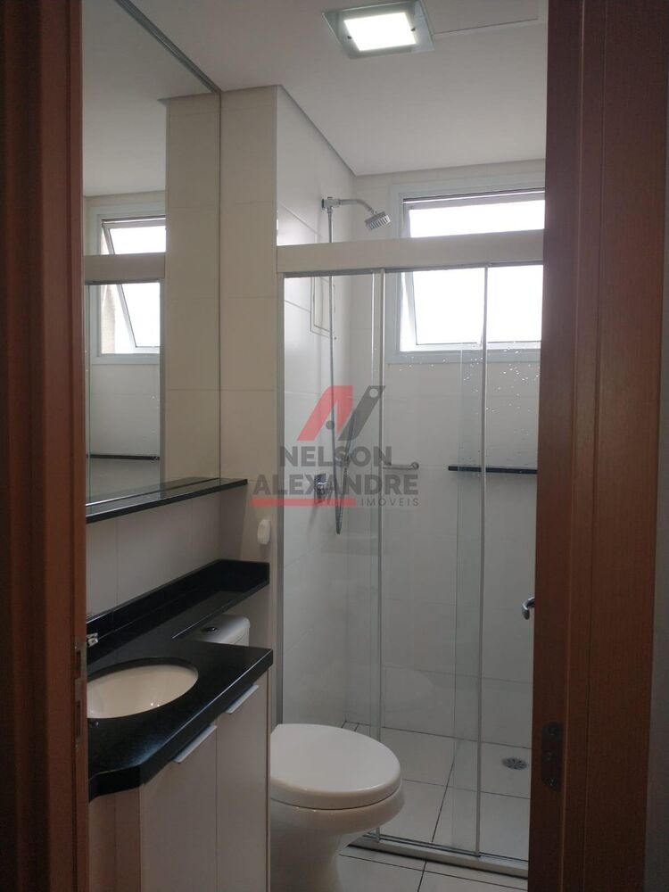 Apartamento à venda com 3 quartos, 73m² - Foto 4