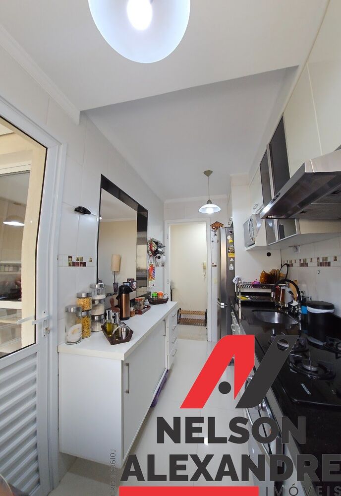 Apartamento à venda com 2 quartos, 58m² - Foto 18