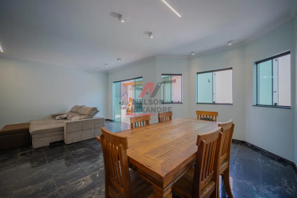 Casa, 3 quartos, 268 m² - Foto 8