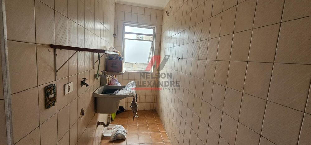 Apartamento à venda com 2 quartos, 76m² - Foto 12