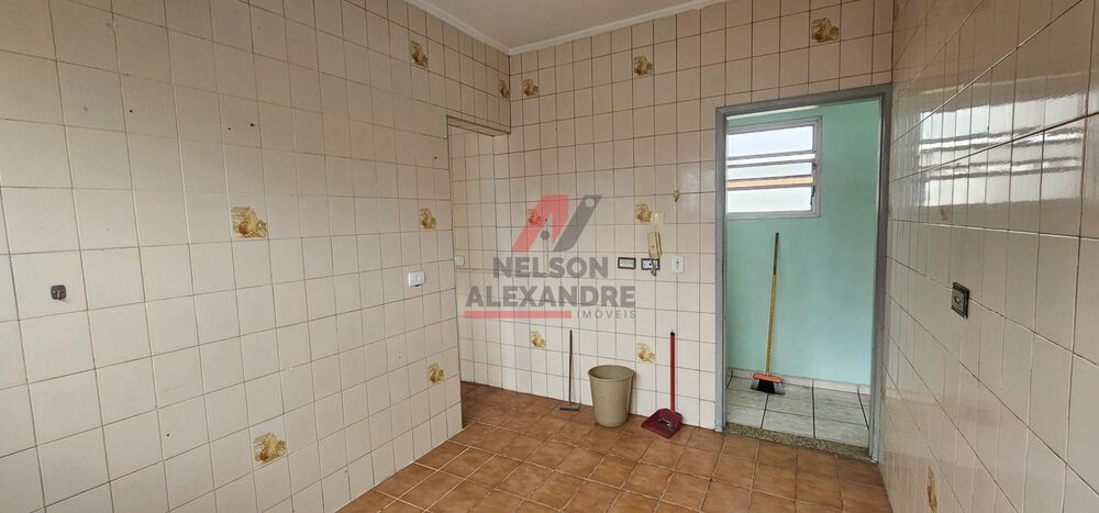 Apartamento à venda com 2 quartos, 76m² - Foto 14