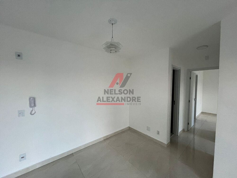 Apartamento para alugar com 2 quartos, 55m² - Foto 17