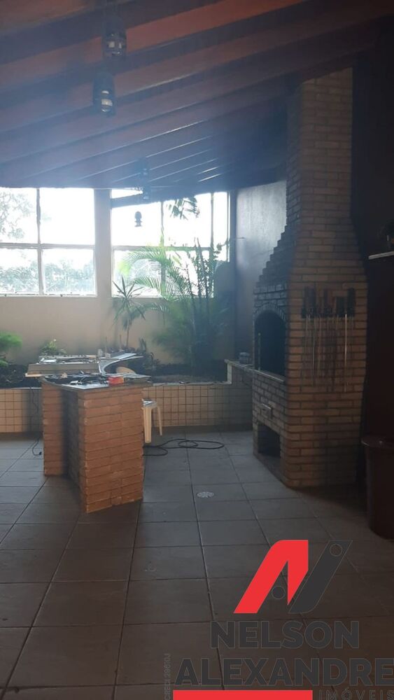 Apartamento para alugar com 2 quartos, 82m² - Foto 8