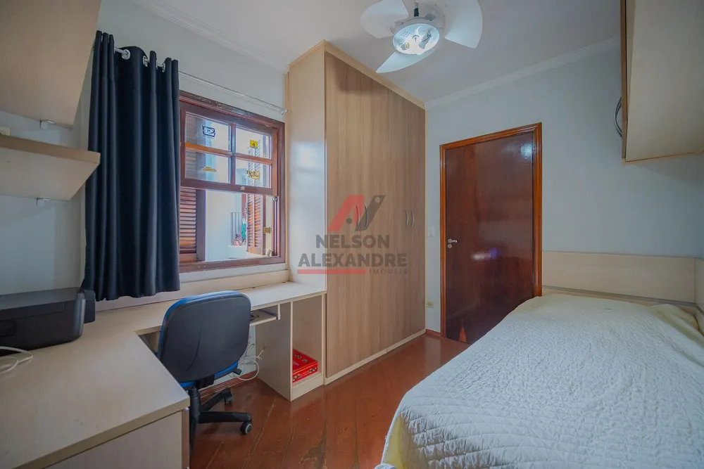 Casa, 3 quartos, 184 m² - Foto 6
