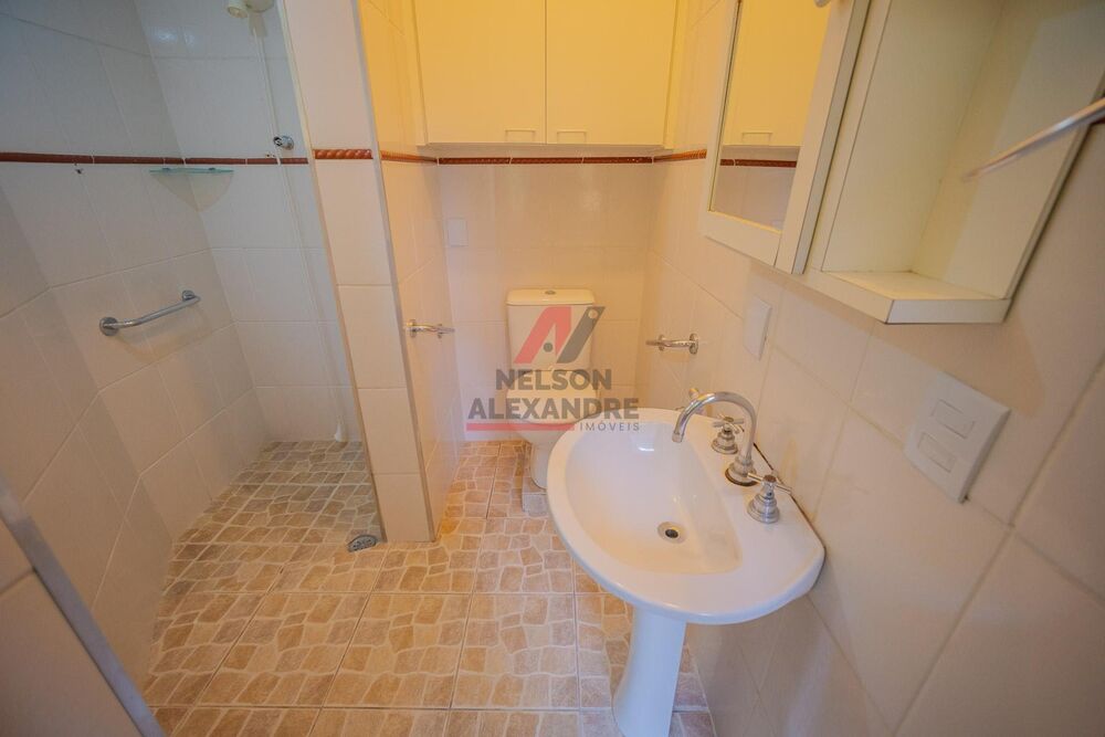 Casa, 3 quartos, 184 m² - Foto 1