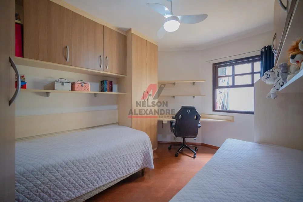Casa, 3 quartos, 184 m² - Foto 13