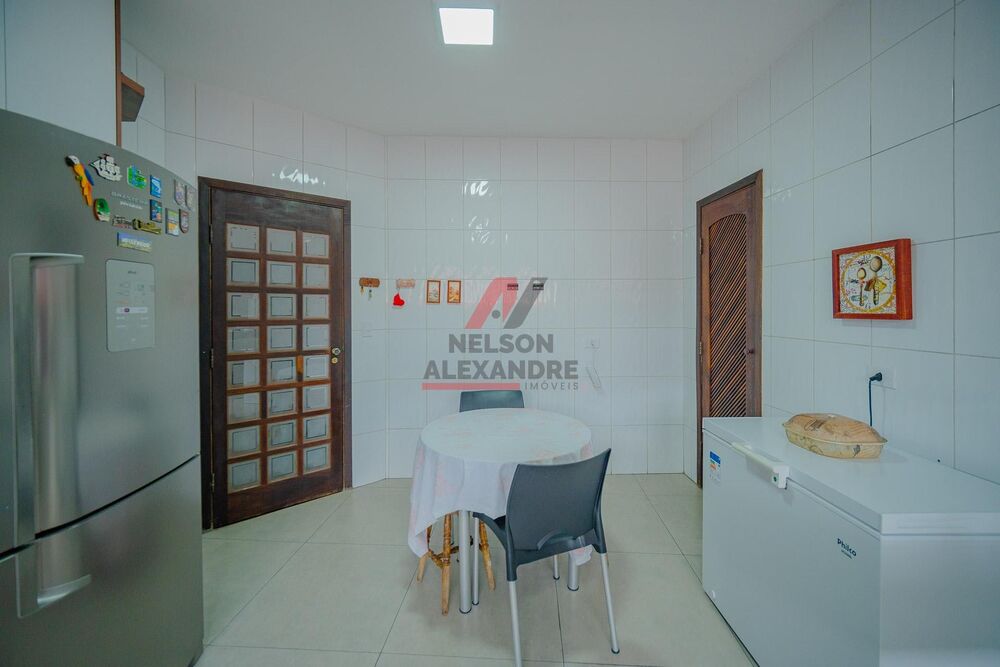 Casa, 3 quartos, 388 m² - Foto 28