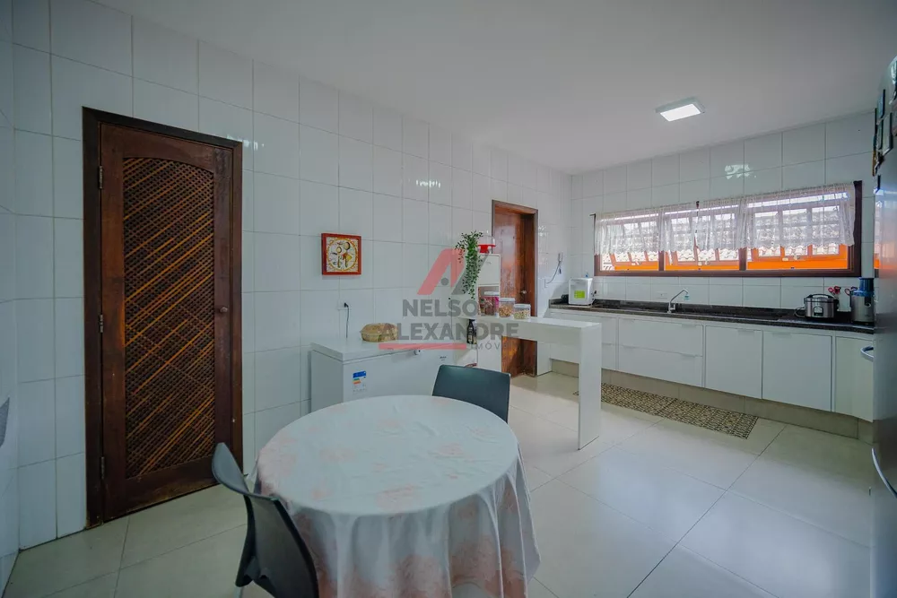 Casa, 3 quartos, 388 m² - Foto 22