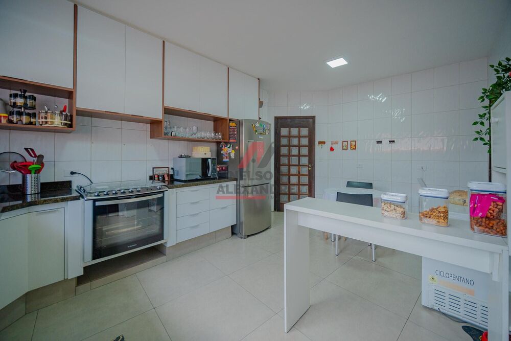 Casa, 3 quartos, 388 m² - Foto 25