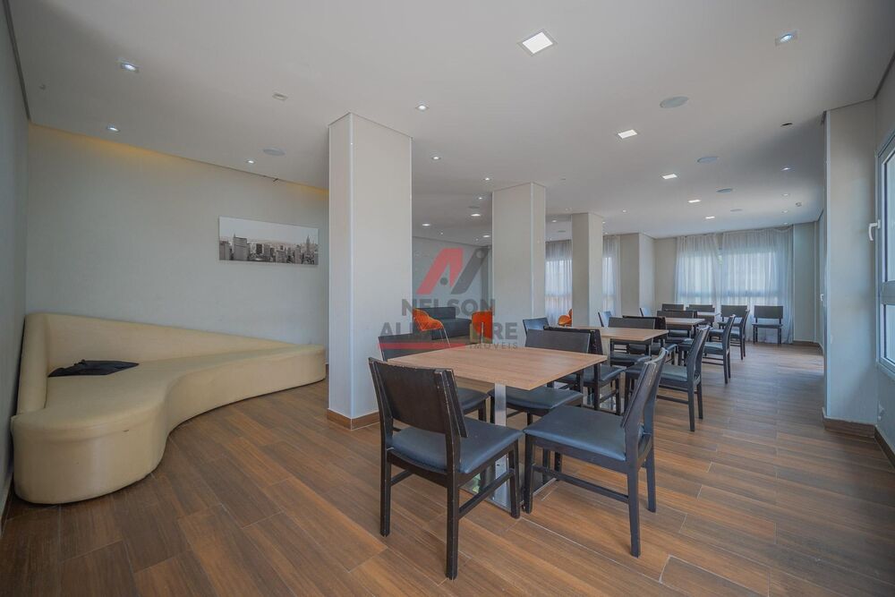 Apartamento à venda com 2 quartos, 45m² - Foto 48