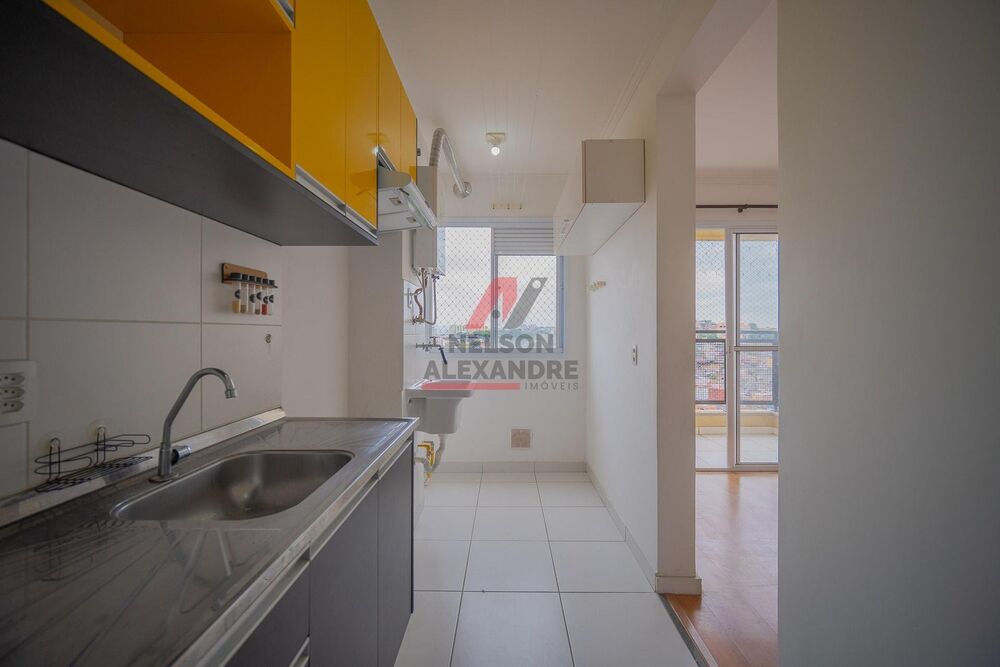 Apartamento à venda com 2 quartos, 45m² - Foto 31