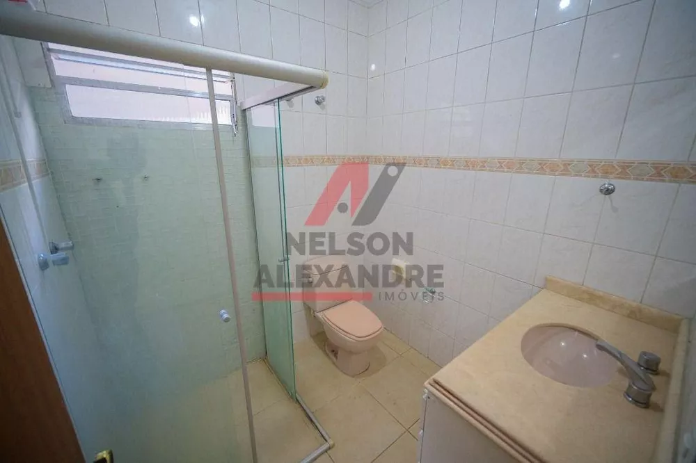 Casa, 4 quartos, 250 m² - Foto 2