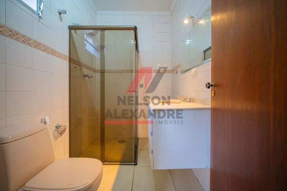 Casa, 4 quartos, 250 m² - Foto 1