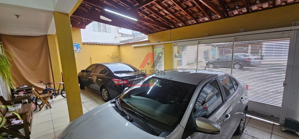 Sobrado, 5 quartos, 252 m² - Foto 2