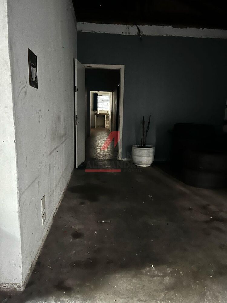 Casa, 3 quartos, 250 m² - Foto 9