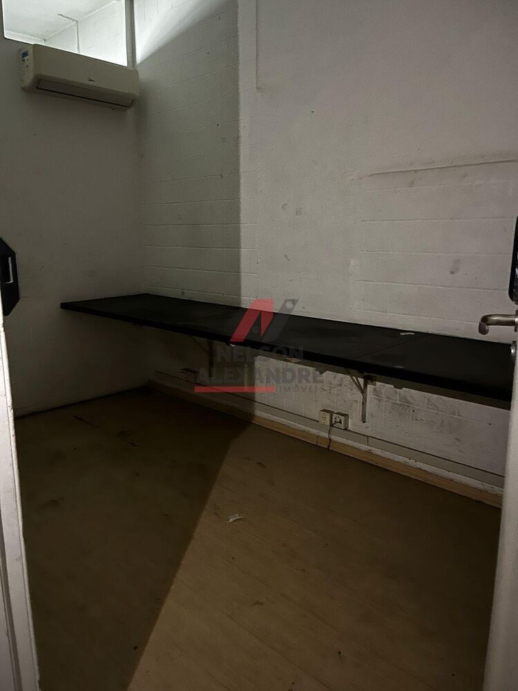 Casa, 3 quartos, 250 m² - Foto 6