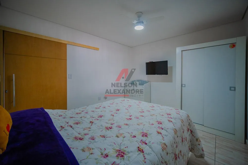 Casa, 3 quartos, 239 m² - Foto 16