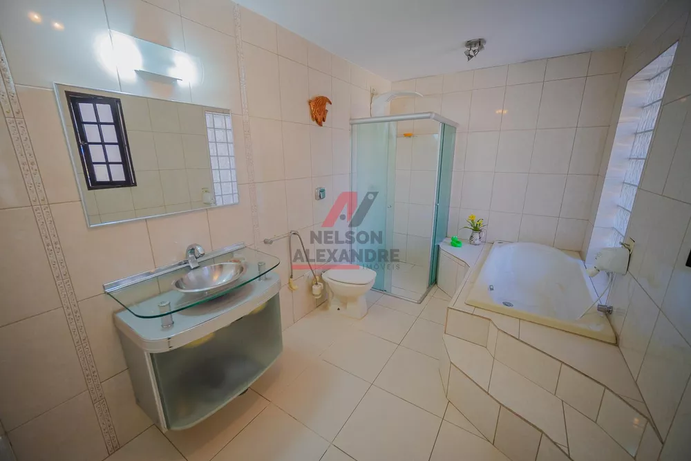 Casa, 3 quartos, 239 m² - Foto 5