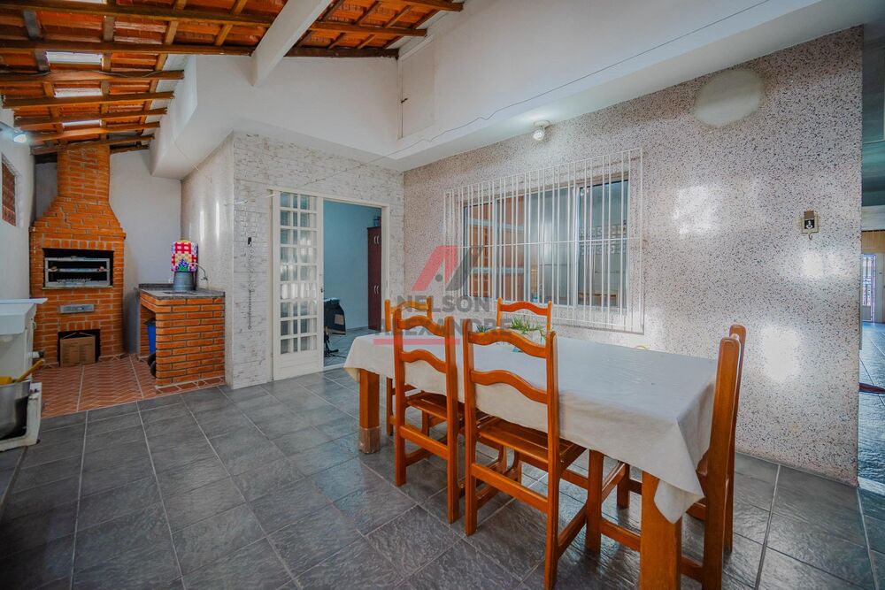 Casa, 3 quartos, 239 m² - Foto 13