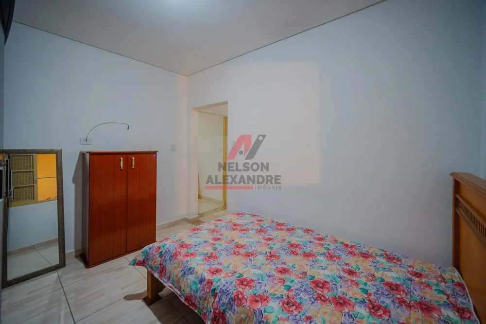Casa, 3 quartos, 239 m² - Foto 18