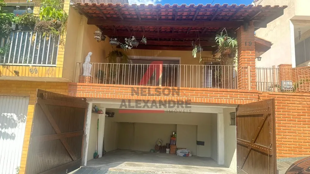 Casa, 3 quartos, 136 m² - Foto 1