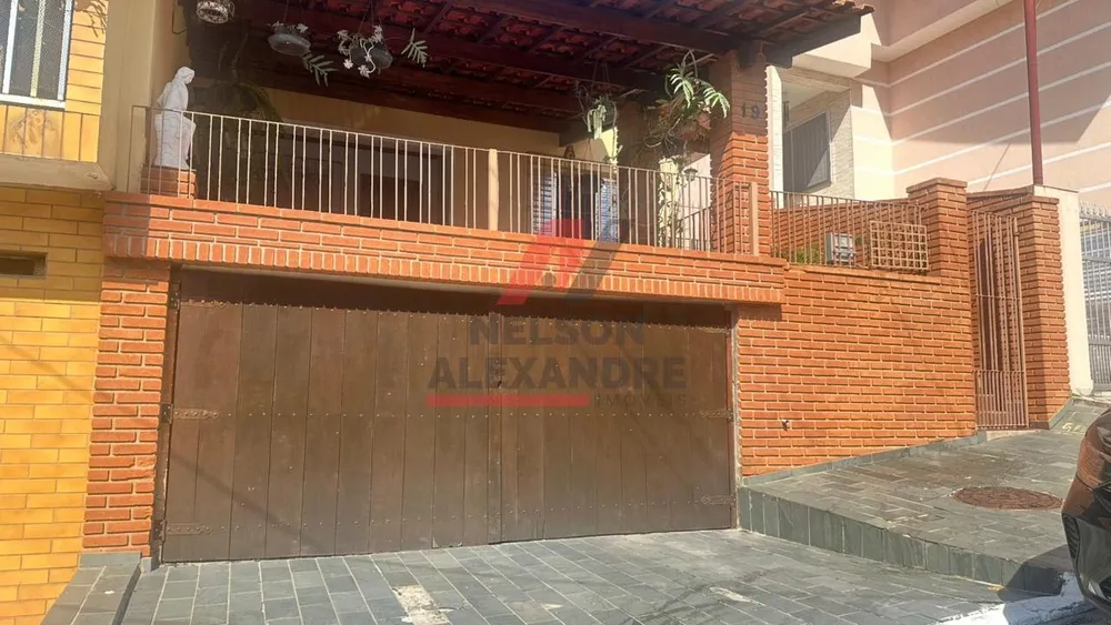 Casa, 3 quartos, 136 m² - Foto 2
