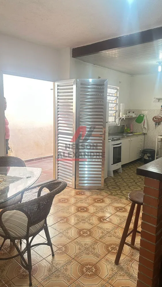 Casa, 3 quartos, 136 m² - Foto 6