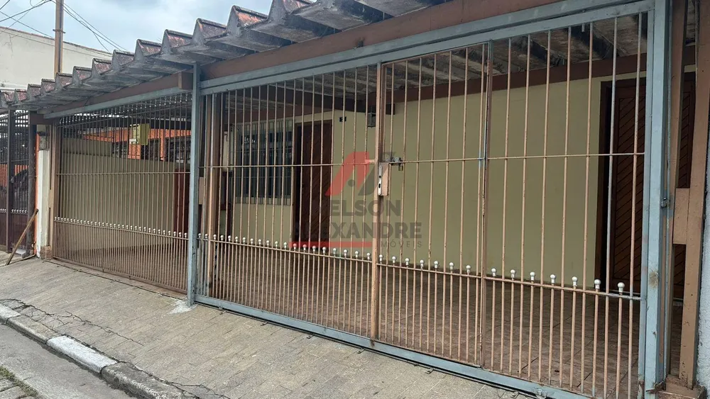 Casa, 3 quartos, 143 m² - Foto 1