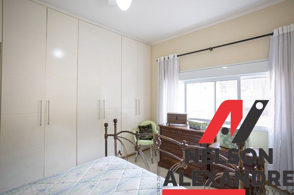 Casa à venda com 2 quartos, 300m² - Foto 55