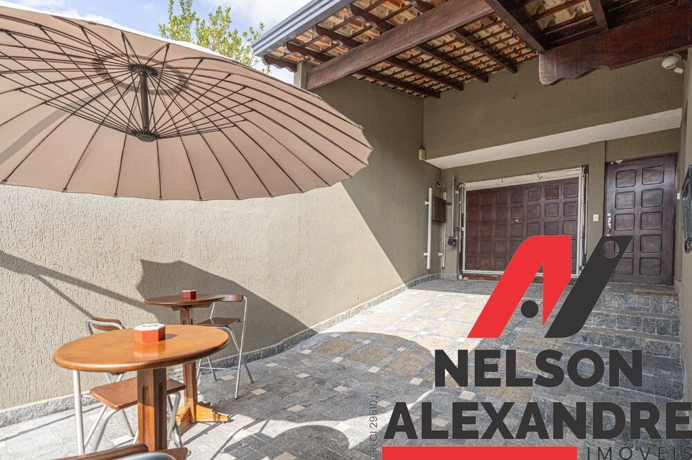 Casa à venda com 2 quartos, 300m² - Foto 60