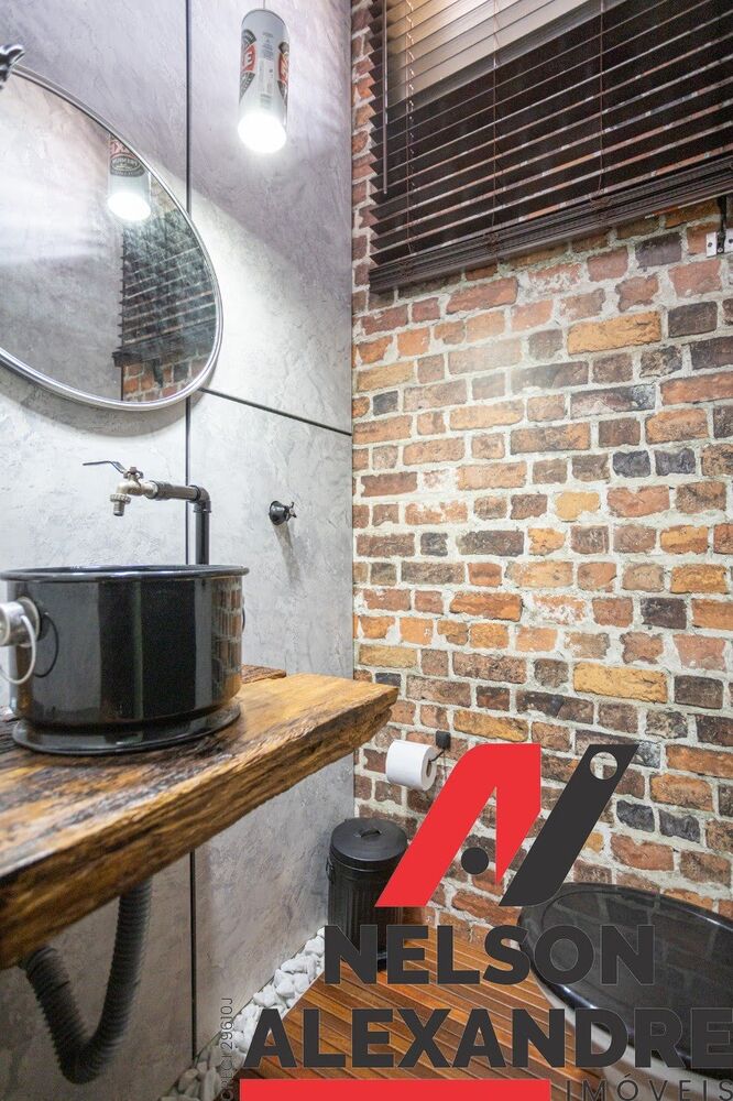 Casa à venda com 2 quartos, 300m² - Foto 10