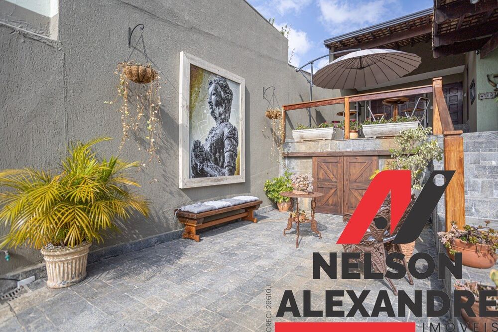 Casa à venda com 2 quartos, 300m² - Foto 20