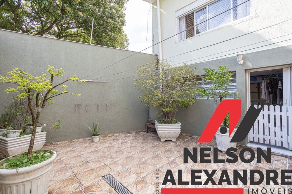 Casa à venda com 2 quartos, 300m² - Foto 58