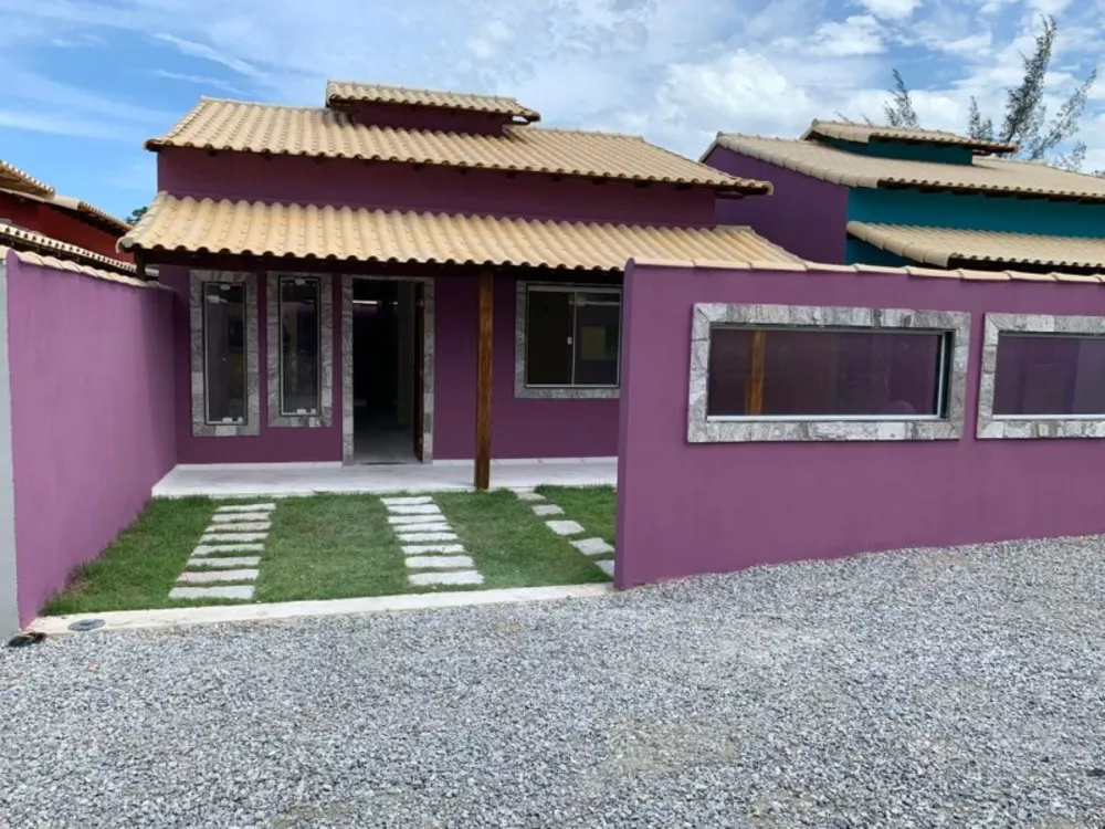 Casa à venda com 2 quartos, 100m² - Foto 1