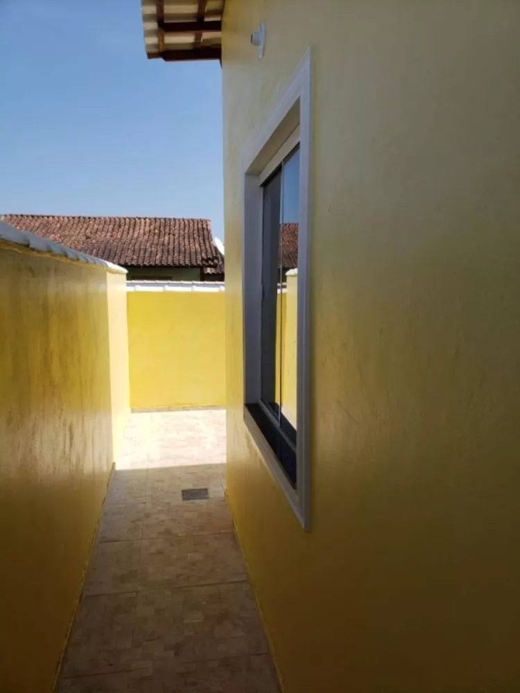 Casa à venda com 2 quartos, 250m² - Foto 3