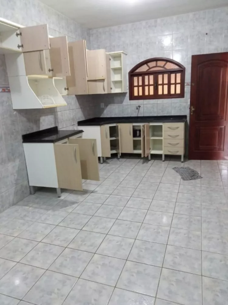 Casa à venda com 4 quartos, 300m² - Foto 8