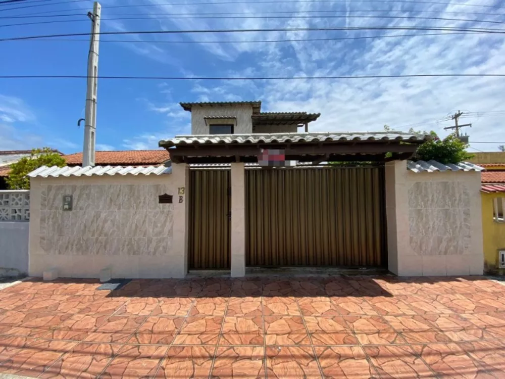 Casa à venda com 3 quartos, 200m² - Foto 1