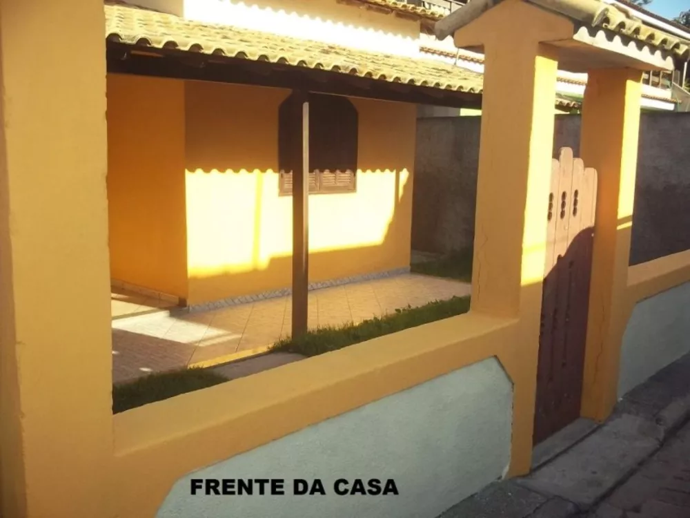 Casa à venda com 2 quartos, 300m² - Foto 1