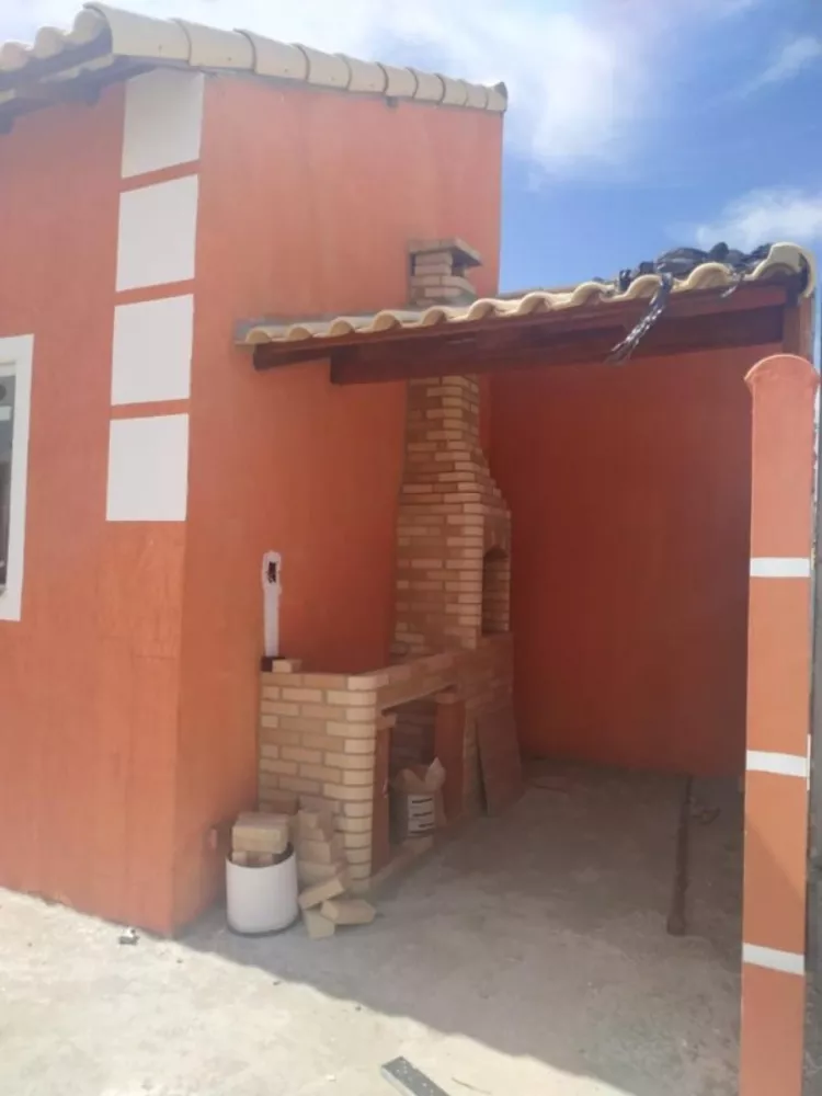 Casa à venda com 1 quarto, 56m² - Foto 2