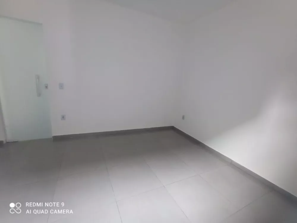 Casa à venda com 2 quartos, 135m² - Foto 8