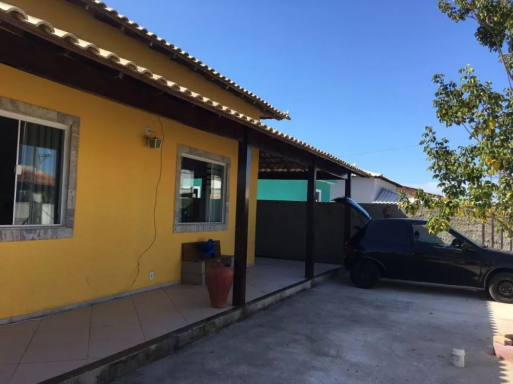 Casa à venda com 2 quartos, 300m² - Foto 1