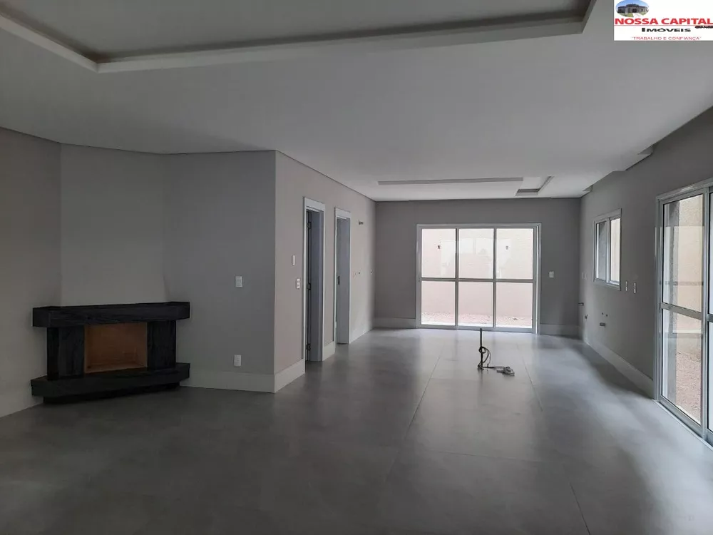 Casa à venda com 4 quartos, 278m² - Foto 3