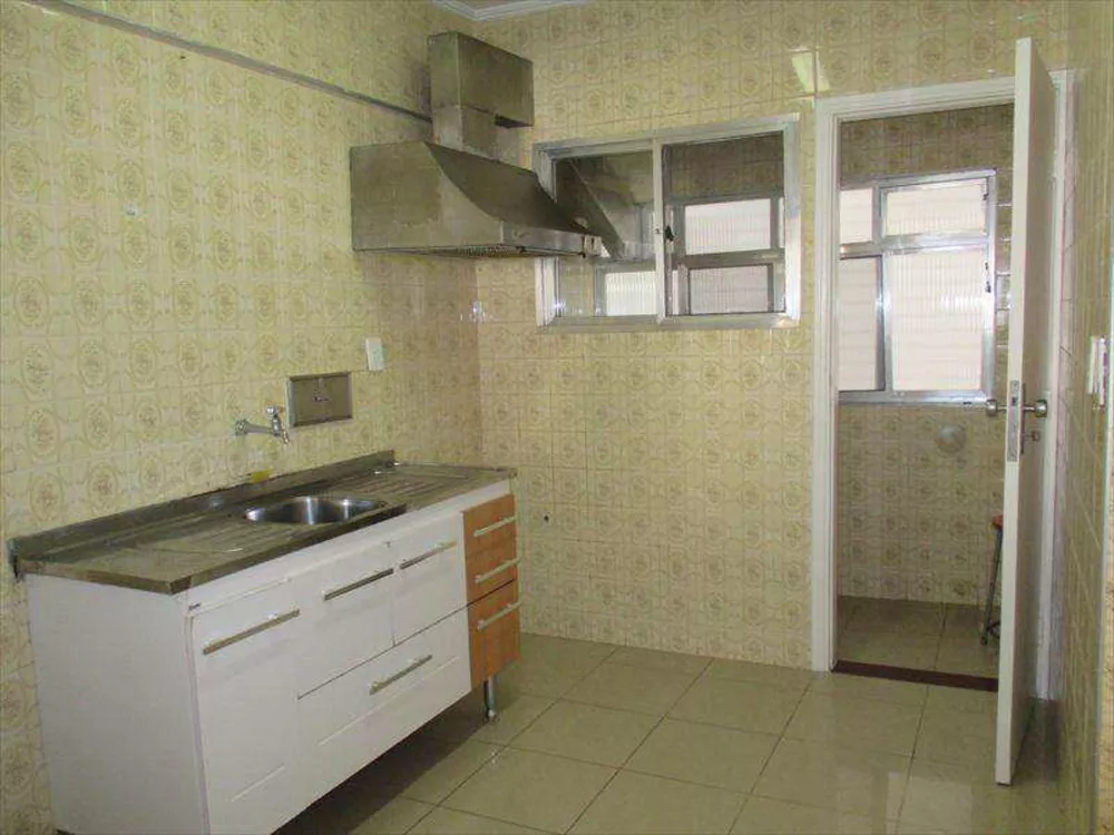 Apartamento à venda com 2 quartos, 70m² - Foto 8