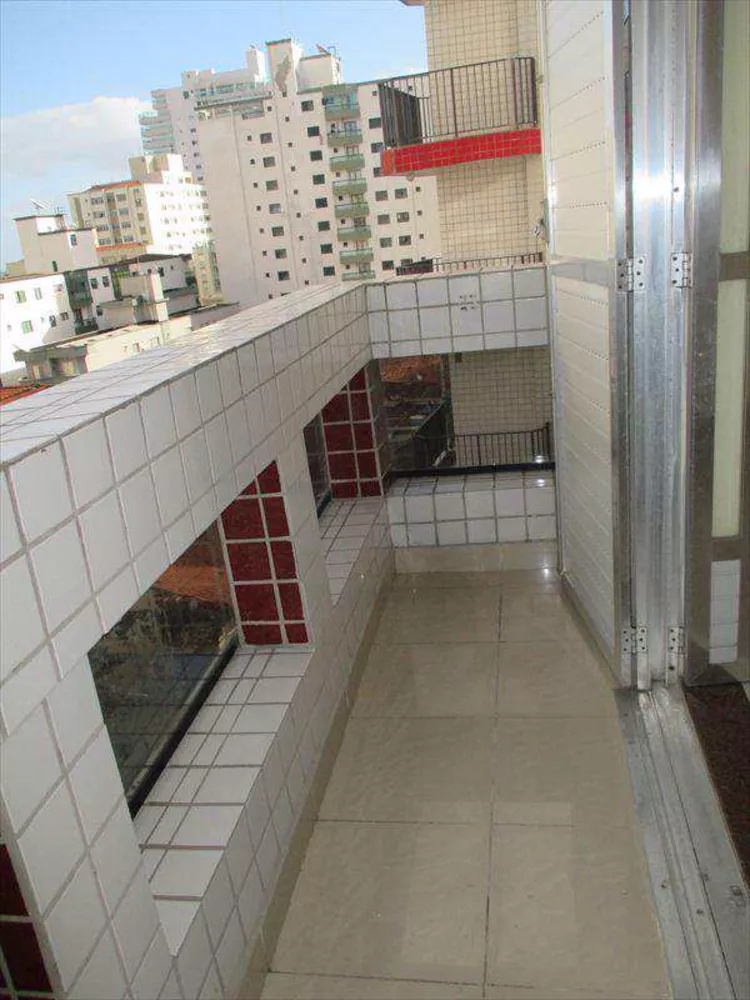 Apartamento à venda com 2 quartos, 70m² - Foto 4